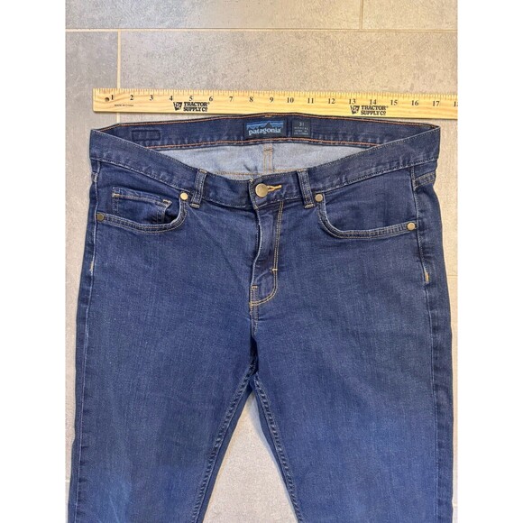 Patagonia Jeans Womens 31 Blue Slim Fit Mid Rise Dark Wash Stretch Denim Raw Hem - Picture 4 of 11